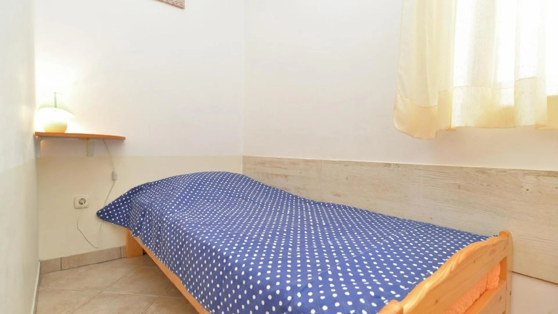 Ferienwohnung Fuer 4 Personen Ca 45 Qm In Valbandon, Istrien Istrische Riviera 0*, Valbandon